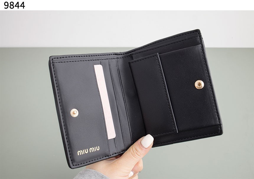 bff586879f5778d444f24a932000a870_1760630044_2005.jpg bff586879f5778d444f24a932000a870_1760630044_2005.jpg