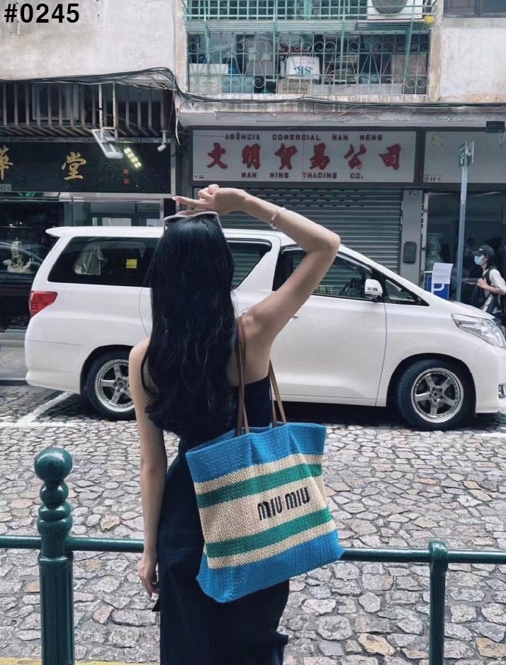 bff586879f5778d444f24a932000a870_1760630655_35.jpg bff586879f5778d444f24a932000a870_1760630655_35.jpg