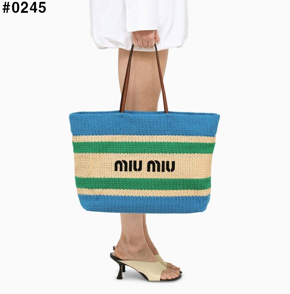 bff586879f5778d444f24a932000a870_1760630655_4857.jpg bff586879f5778d444f24a932000a870_1760630655_4857.jpg