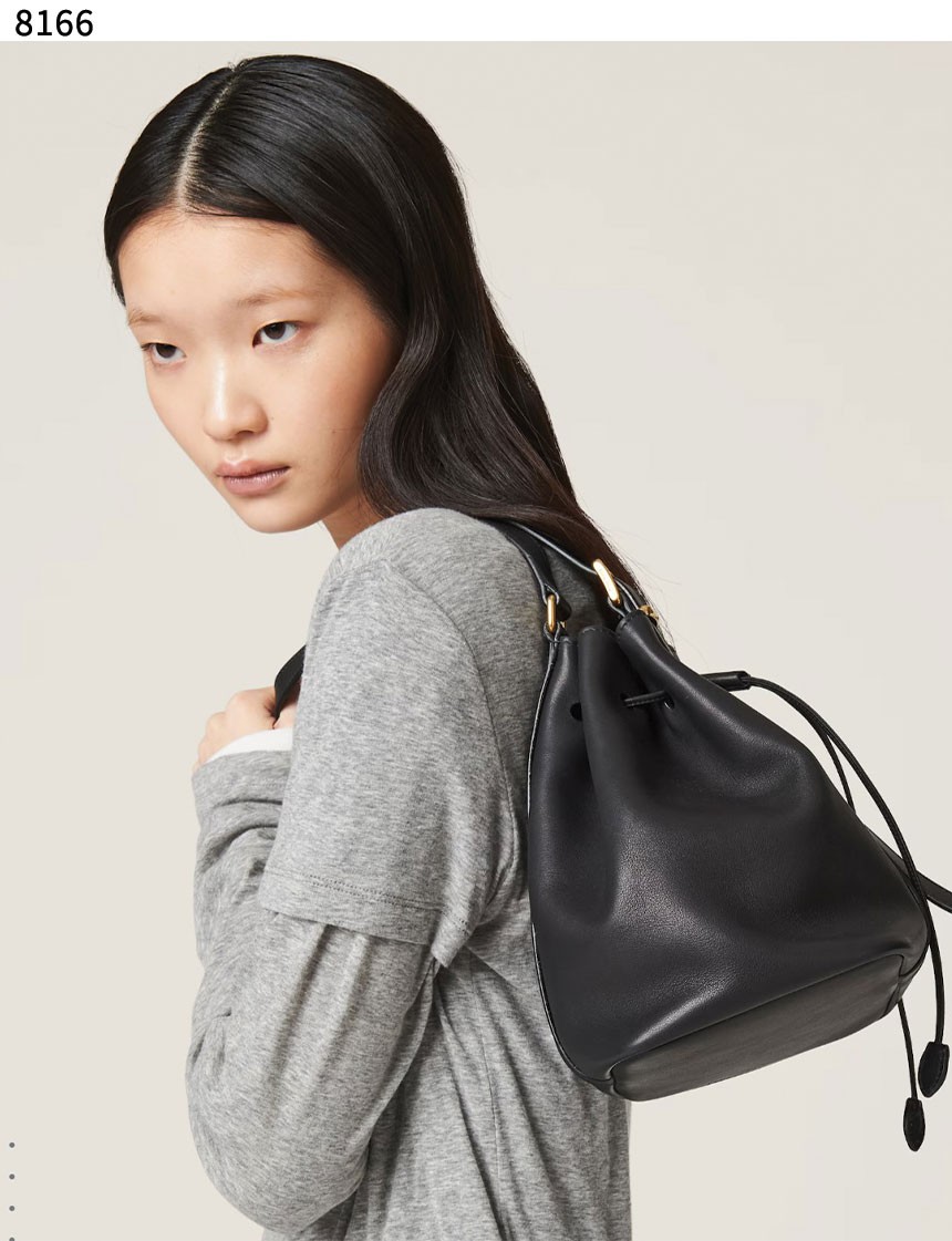 bff586879f5778d444f24a932000a870_1760630942_2112.jpg bff586879f5778d444f24a932000a870_1760630942_2112.jpg