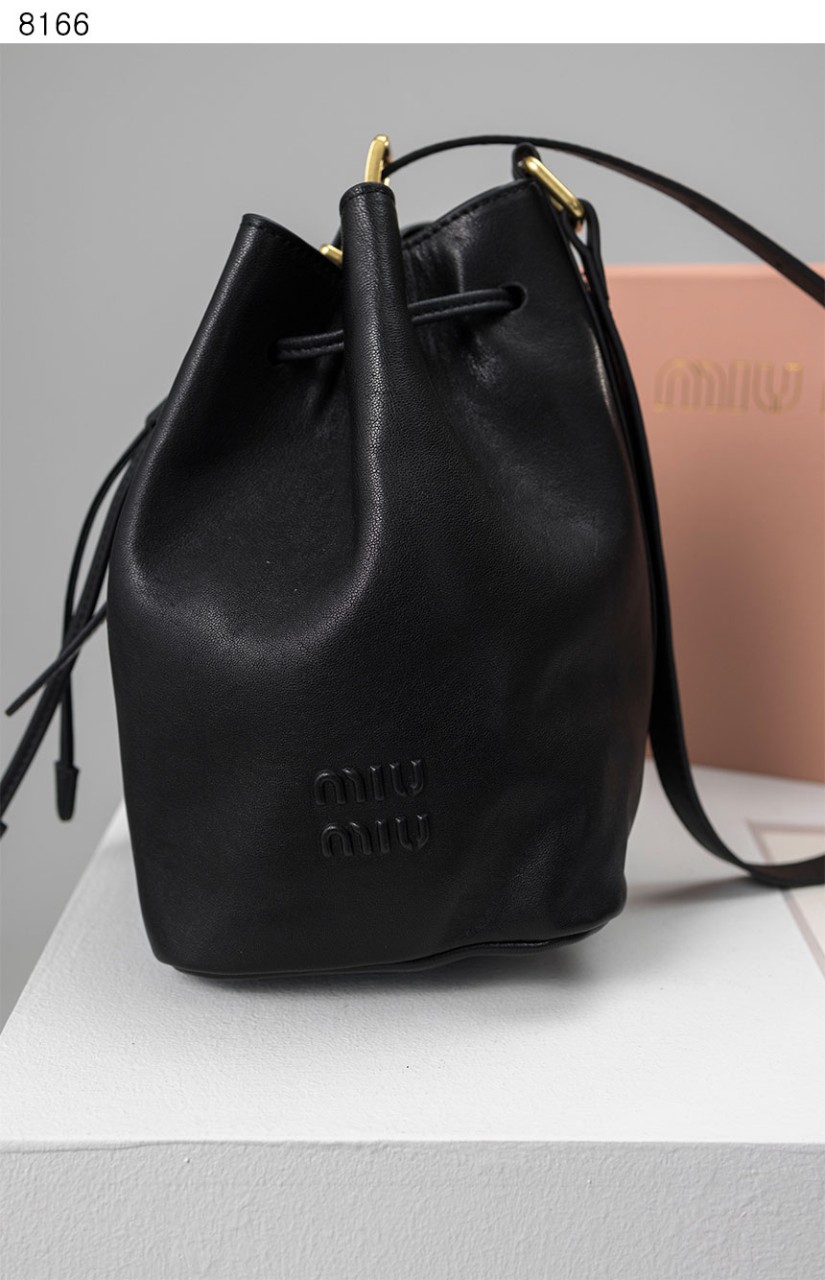 bff586879f5778d444f24a932000a870_1760630942_5592.jpg bff586879f5778d444f24a932000a870_1760630942_5592.jpg