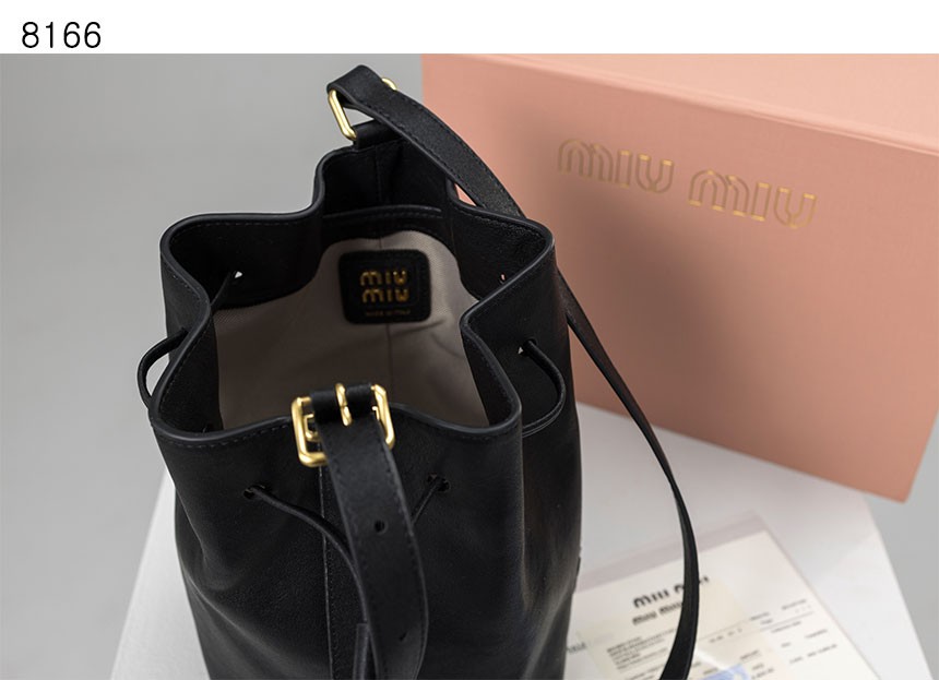 bff586879f5778d444f24a932000a870_1760630946_0991.jpg bff586879f5778d444f24a932000a870_1760630946_0991.jpg