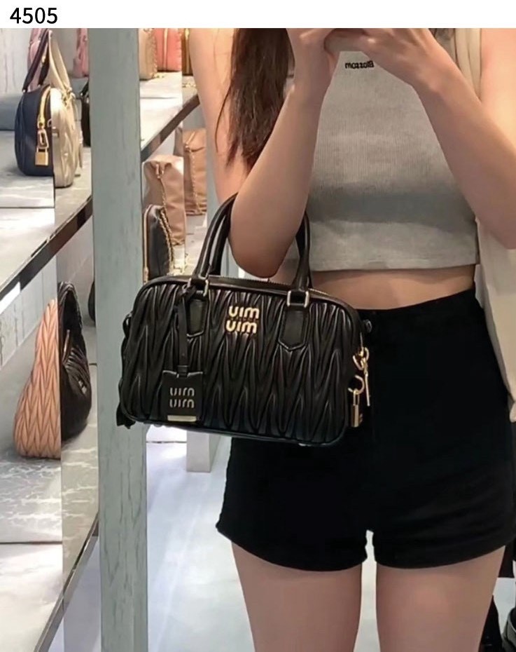 bff586879f5778d444f24a932000a870_1760631152_0995.jpg bff586879f5778d444f24a932000a870_1760631152_0995.jpg