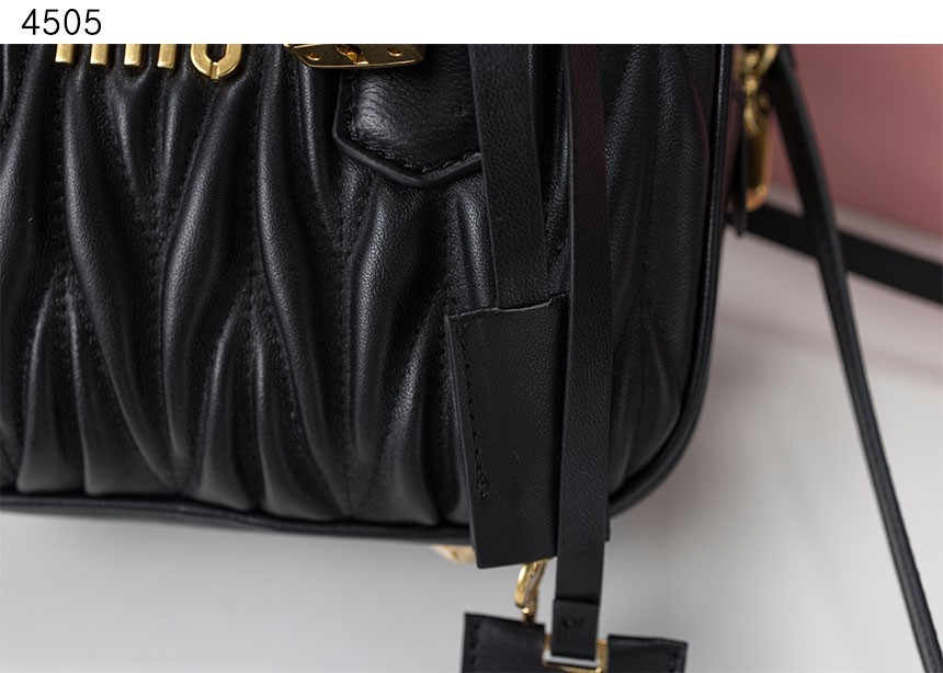 bff586879f5778d444f24a932000a870_1760631152_2696.jpg bff586879f5778d444f24a932000a870_1760631152_2696.jpg