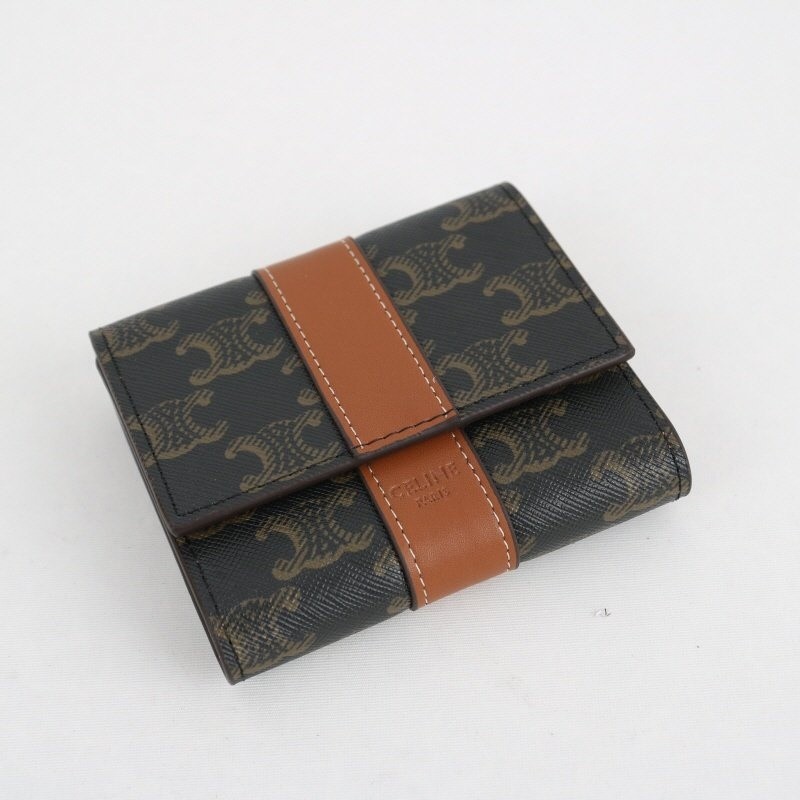 bff586879f5778d444f24a932000a870_1760832786_8553.jpg bff586879f5778d444f24a932000a870_1760832786_8553.jpg