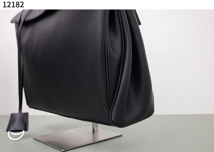 08e68f33877a2821969a8c9a1092e1f5_1762019895_5296.jpg 08e68f33877a2821969a8c9a1092e1f5_1762019895_5296.jpg