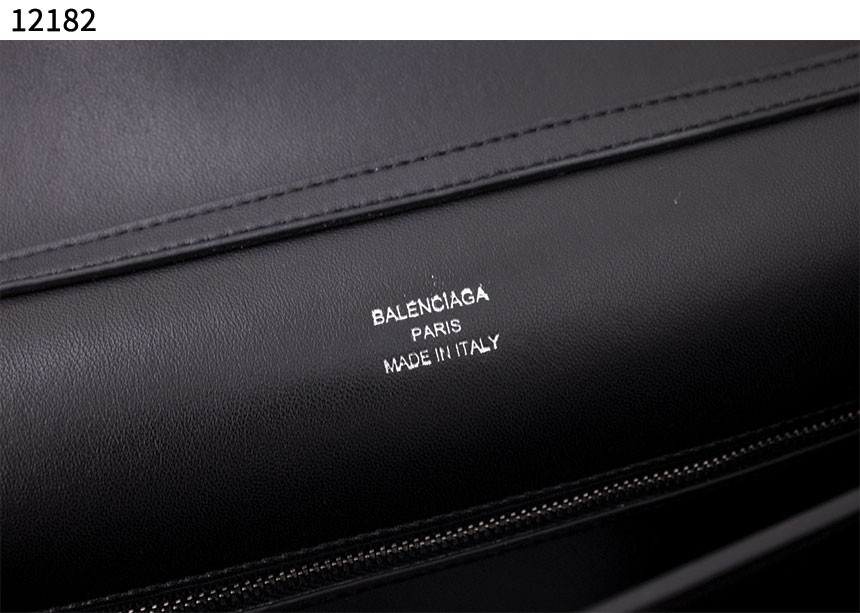 08e68f33877a2821969a8c9a1092e1f5_1762019898_5441.jpg 08e68f33877a2821969a8c9a1092e1f5_1762019898_5441.jpg