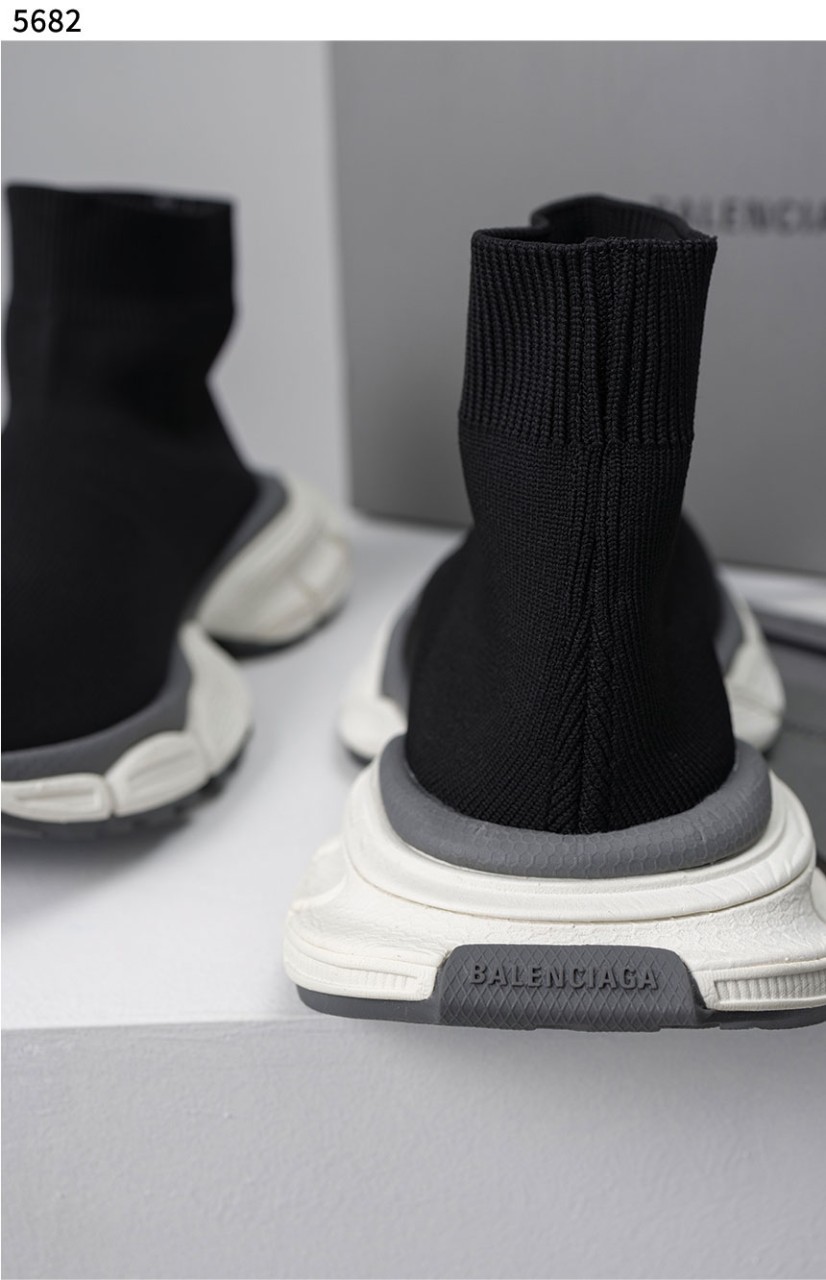 08e68f33877a2821969a8c9a1092e1f5_1762020557_7388.jpg 08e68f33877a2821969a8c9a1092e1f5_1762020557_7388.jpg