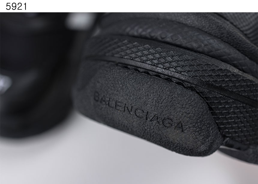 08e68f33877a2821969a8c9a1092e1f5_1762021917_4556.jpg 08e68f33877a2821969a8c9a1092e1f5_1762021917_4556.jpg