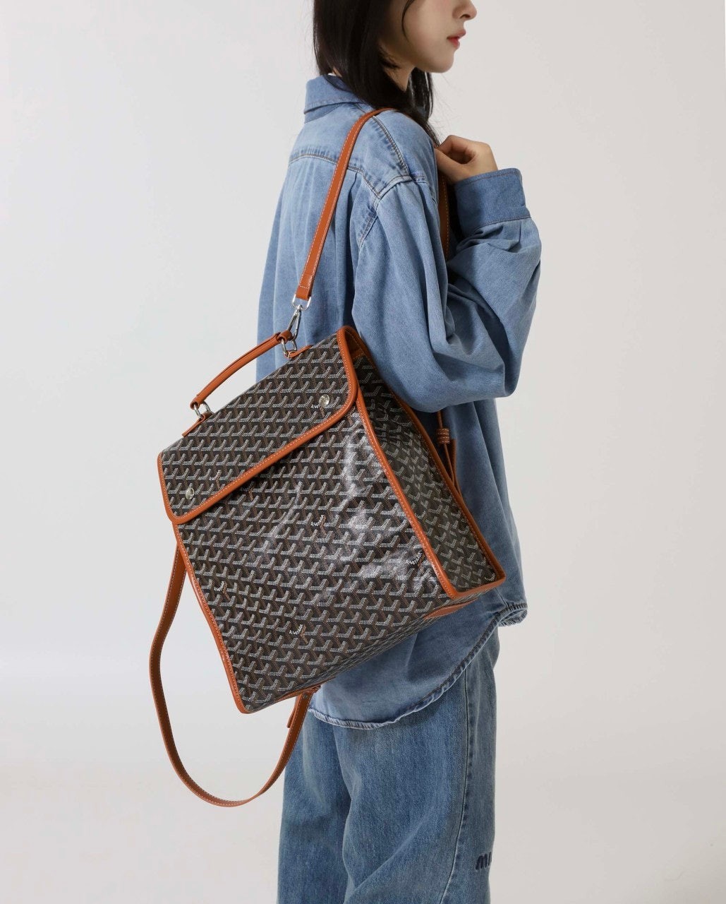 08e68f33877a2821969a8c9a1092e1f5_1762136744_7239.jpg 08e68f33877a2821969a8c9a1092e1f5_1762136744_7239.jpg