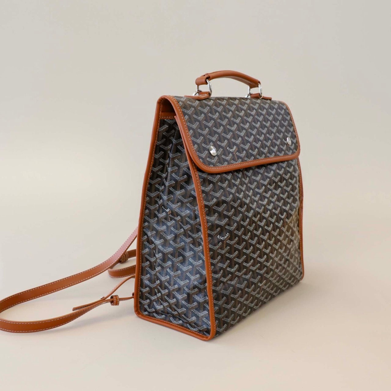 08e68f33877a2821969a8c9a1092e1f5_1762136749_6862.jpg 08e68f33877a2821969a8c9a1092e1f5_1762136749_6862.jpg