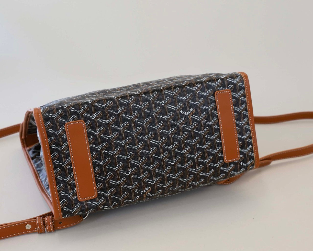 08e68f33877a2821969a8c9a1092e1f5_1762136749_8404.jpg 08e68f33877a2821969a8c9a1092e1f5_1762136749_8404.jpg