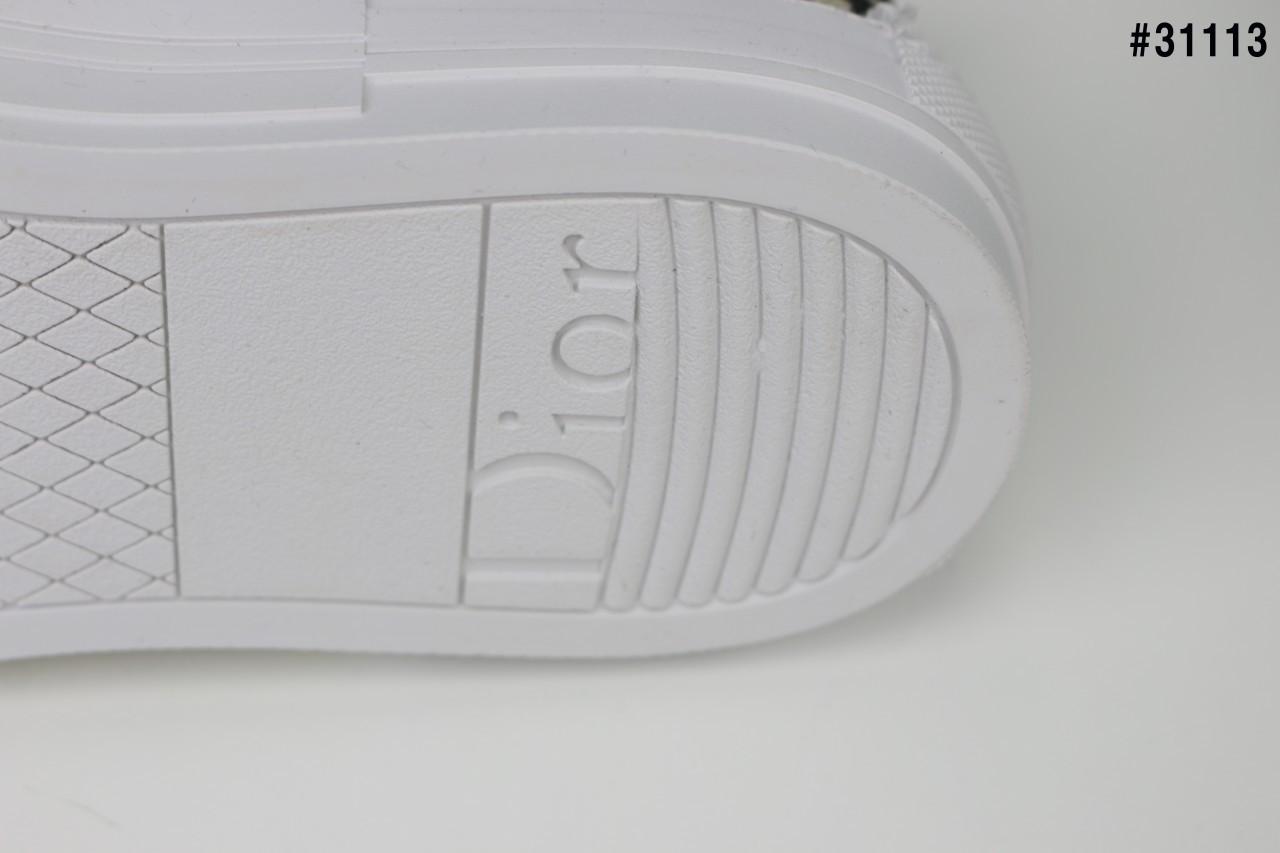 08e68f33877a2821969a8c9a1092e1f5_1762288803_0795.jpg 08e68f33877a2821969a8c9a1092e1f5_1762288803_0795.jpg