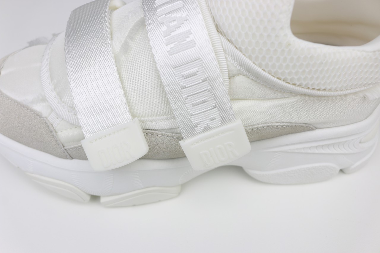 08e68f33877a2821969a8c9a1092e1f5_1762288900_027.jpg 08e68f33877a2821969a8c9a1092e1f5_1762288900_027.jpg