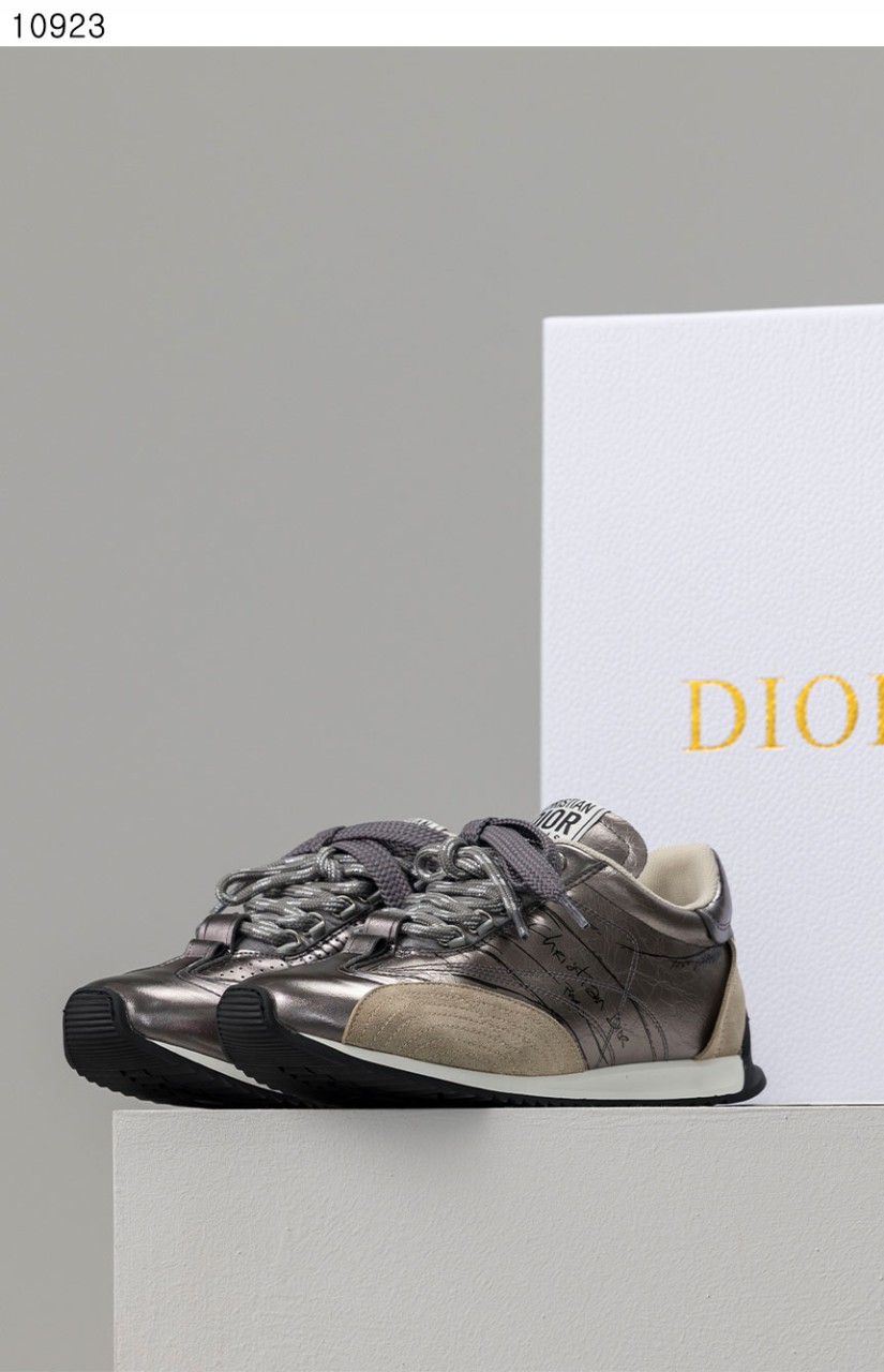 08e68f33877a2821969a8c9a1092e1f5_1762289000_0918.jpg 08e68f33877a2821969a8c9a1092e1f5_1762289000_0918.jpg