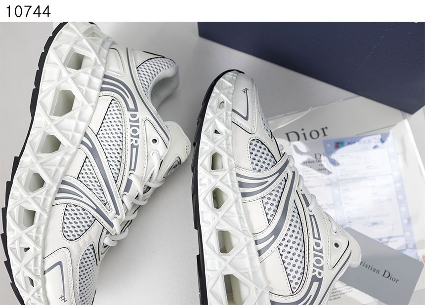 08e68f33877a2821969a8c9a1092e1f5_1762289381_9537.jpg 08e68f33877a2821969a8c9a1092e1f5_1762289381_9537.jpg