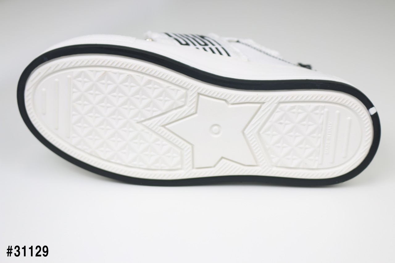 08e68f33877a2821969a8c9a1092e1f5_1762289942_3374.jpg 08e68f33877a2821969a8c9a1092e1f5_1762289942_3374.jpg