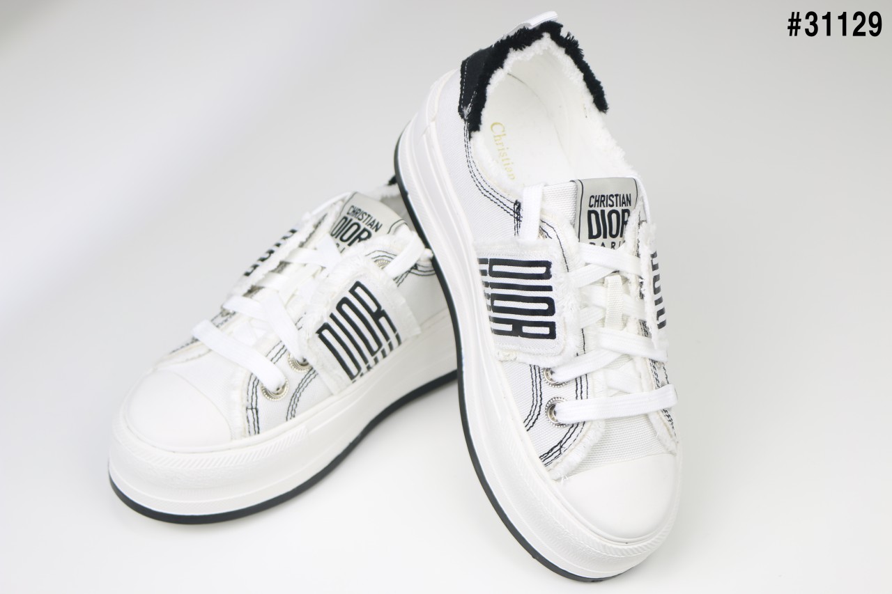 08e68f33877a2821969a8c9a1092e1f5_1762289947_3686.jpg 08e68f33877a2821969a8c9a1092e1f5_1762289947_3686.jpg