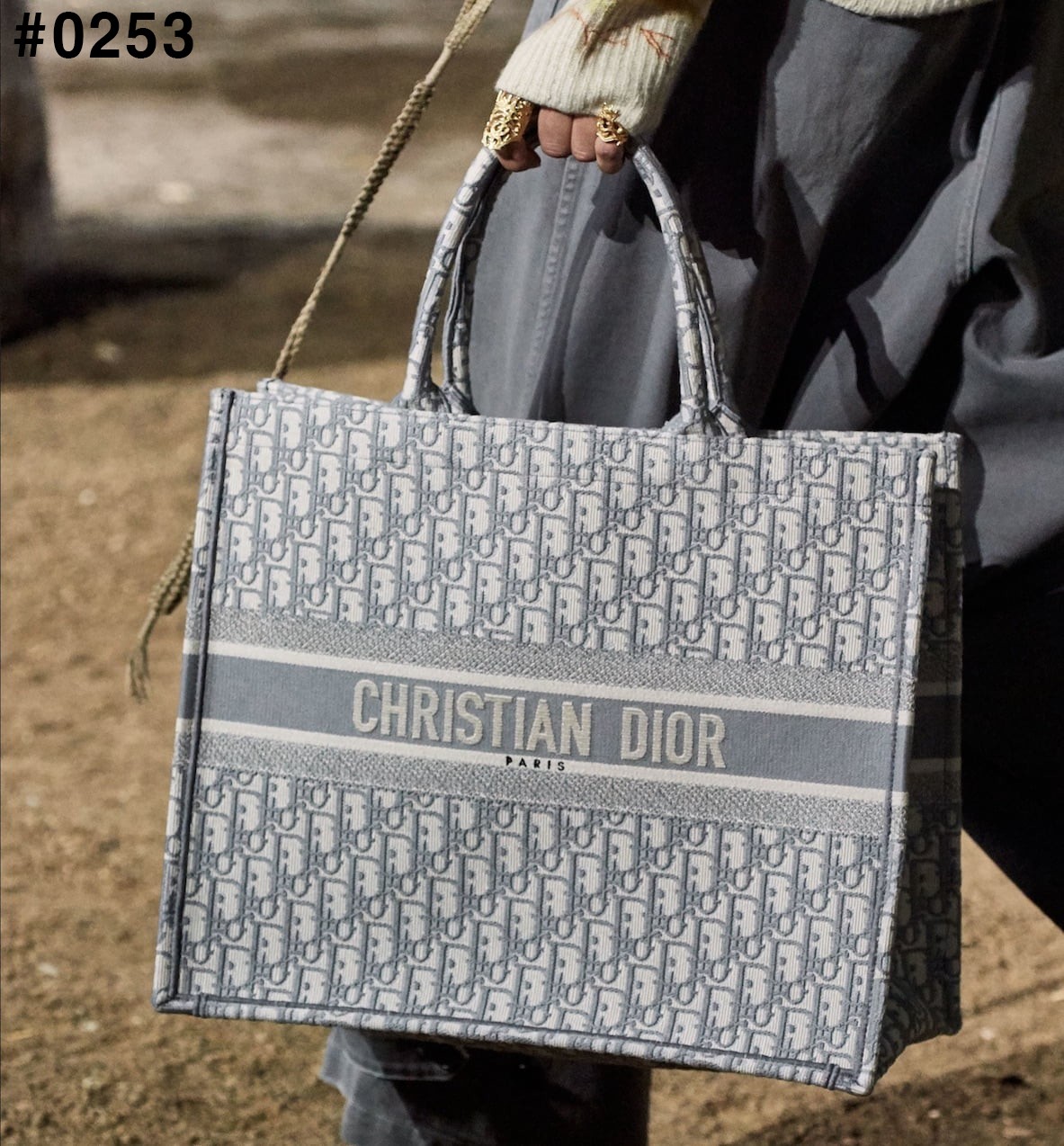 08e68f33877a2821969a8c9a1092e1f5_1762291876_2243.jpg 08e68f33877a2821969a8c9a1092e1f5_1762291876_2243.jpg