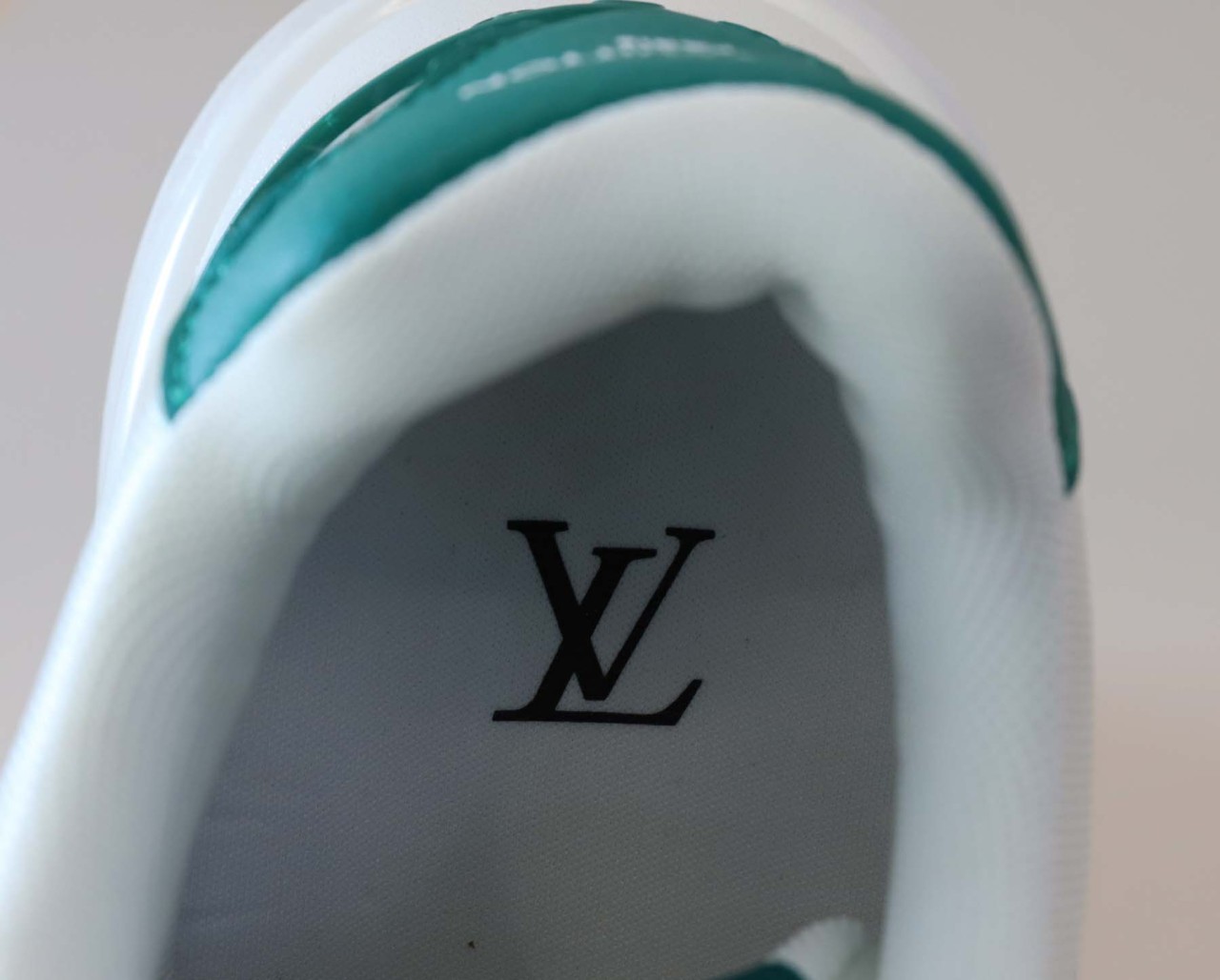 08e68f33877a2821969a8c9a1092e1f5_1762395495_0611.jpg 08e68f33877a2821969a8c9a1092e1f5_1762395495_0611.jpg