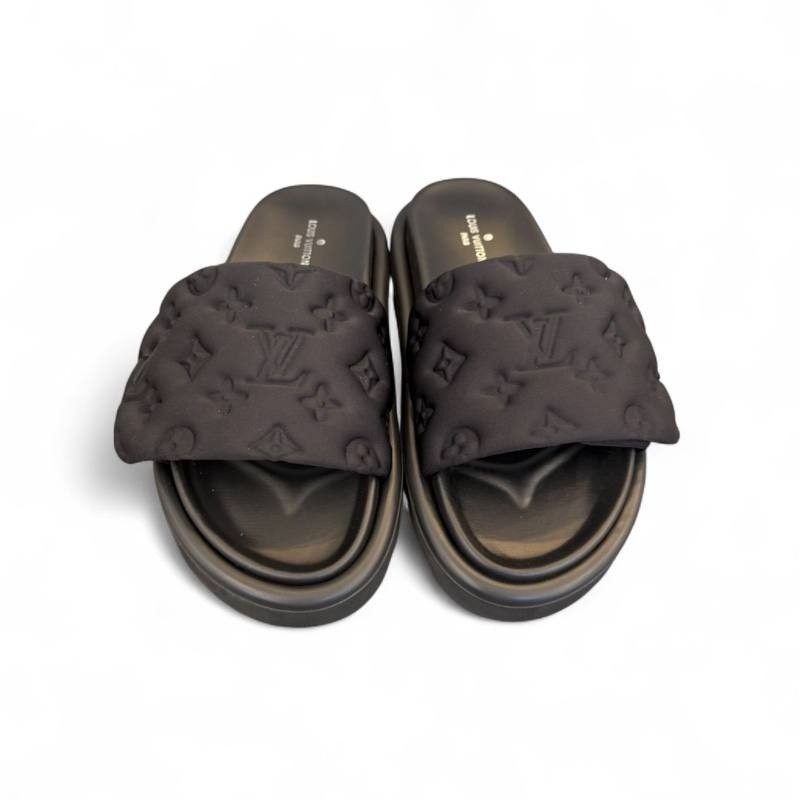 08e68f33877a2821969a8c9a1092e1f5_1762399579_7534.jpg 08e68f33877a2821969a8c9a1092e1f5_1762399579_7534.jpg