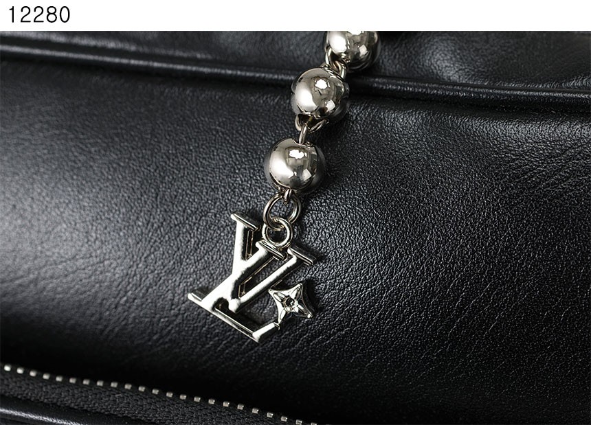 08e68f33877a2821969a8c9a1092e1f5_1762400475_9158.jpg 08e68f33877a2821969a8c9a1092e1f5_1762400475_9158.jpg