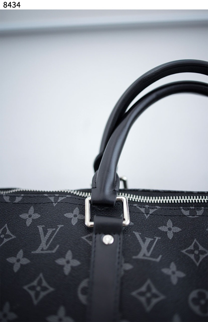 08e68f33877a2821969a8c9a1092e1f5_1762401095_0054.jpg 08e68f33877a2821969a8c9a1092e1f5_1762401095_0054.jpg