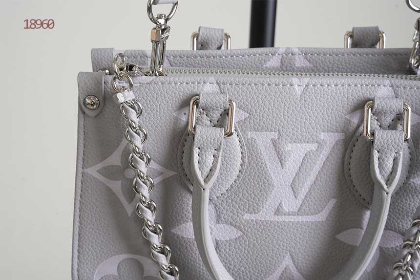 08e68f33877a2821969a8c9a1092e1f5_1762401200_9142.jpg 08e68f33877a2821969a8c9a1092e1f5_1762401200_9142.jpg