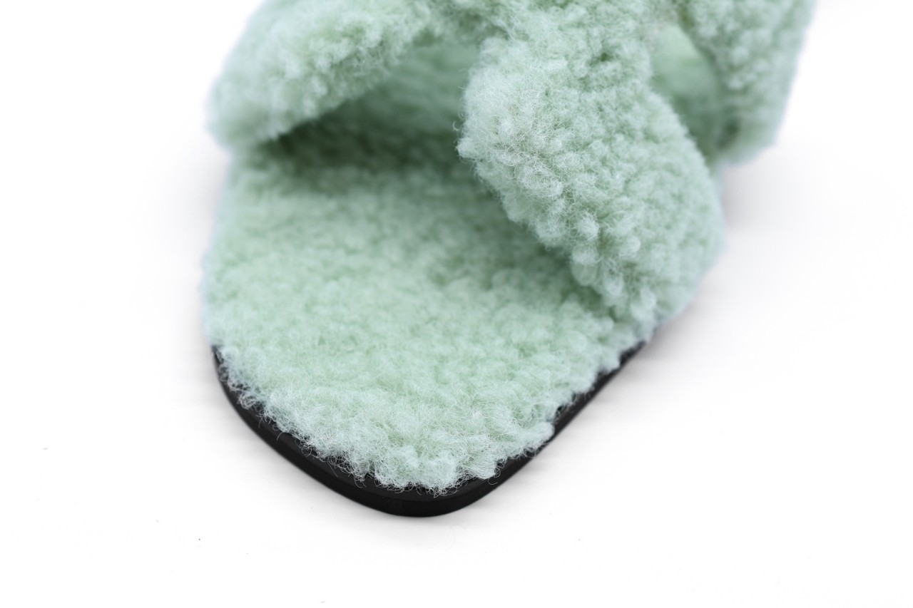 08e68f33877a2821969a8c9a1092e1f5_1762476805_5626.jpg 08e68f33877a2821969a8c9a1092e1f5_1762476805_5626.jpg