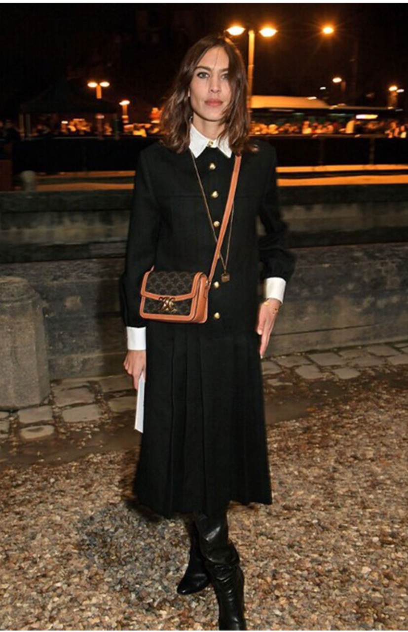 08e68f33877a2821969a8c9a1092e1f5_1762704631_5548.jpg 08e68f33877a2821969a8c9a1092e1f5_1762704631_5548.jpg