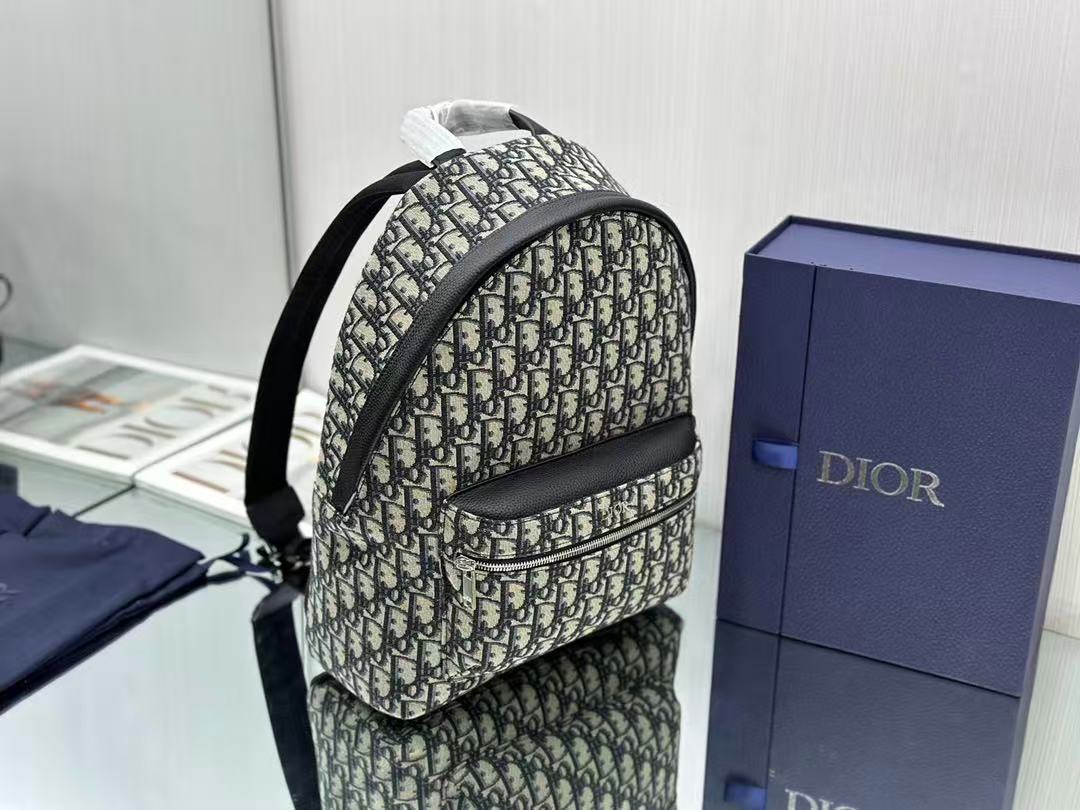 08e68f33877a2821969a8c9a1092e1f5_1762755019_0177.jpg 08e68f33877a2821969a8c9a1092e1f5_1762755019_0177.jpg