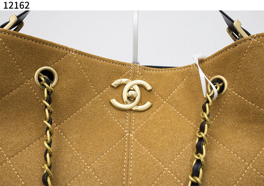 b19f8b2e0efee4c5421883c45a79766d_1763534402_2718.jpg b19f8b2e0efee4c5421883c45a79766d_1763534402_2718.jpg