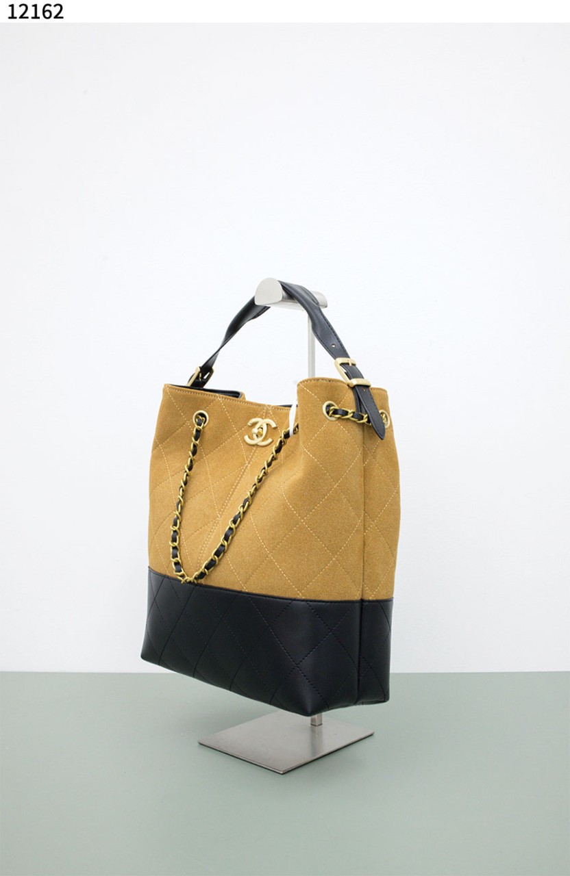 b19f8b2e0efee4c5421883c45a79766d_1763534402_3445.jpg b19f8b2e0efee4c5421883c45a79766d_1763534402_3445.jpg