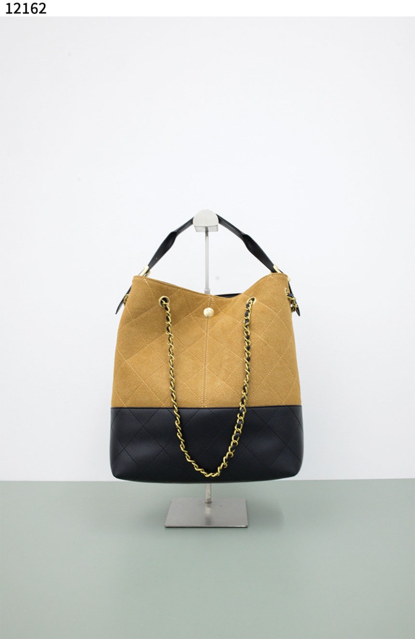 b19f8b2e0efee4c5421883c45a79766d_1763534402_4423.jpg b19f8b2e0efee4c5421883c45a79766d_1763534402_4423.jpg