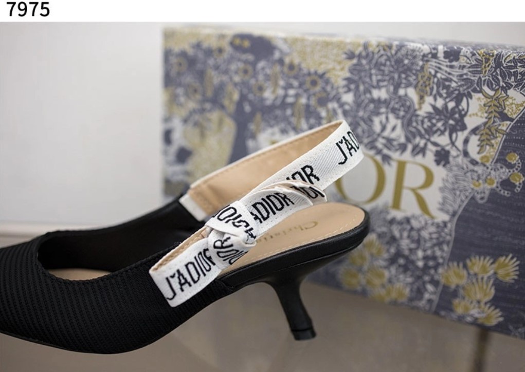 b19f8b2e0efee4c5421883c45a79766d_1763535680_5055.jpg b19f8b2e0efee4c5421883c45a79766d_1763535680_5055.jpg