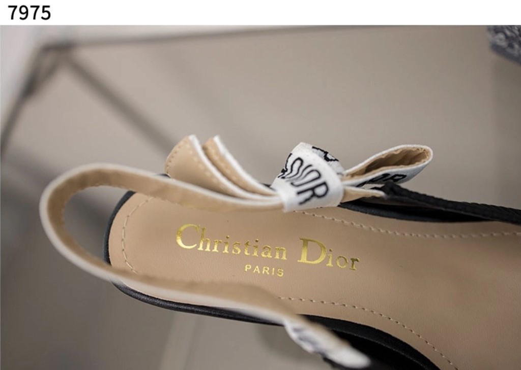 b19f8b2e0efee4c5421883c45a79766d_1763535680_5799.jpg b19f8b2e0efee4c5421883c45a79766d_1763535680_5799.jpg