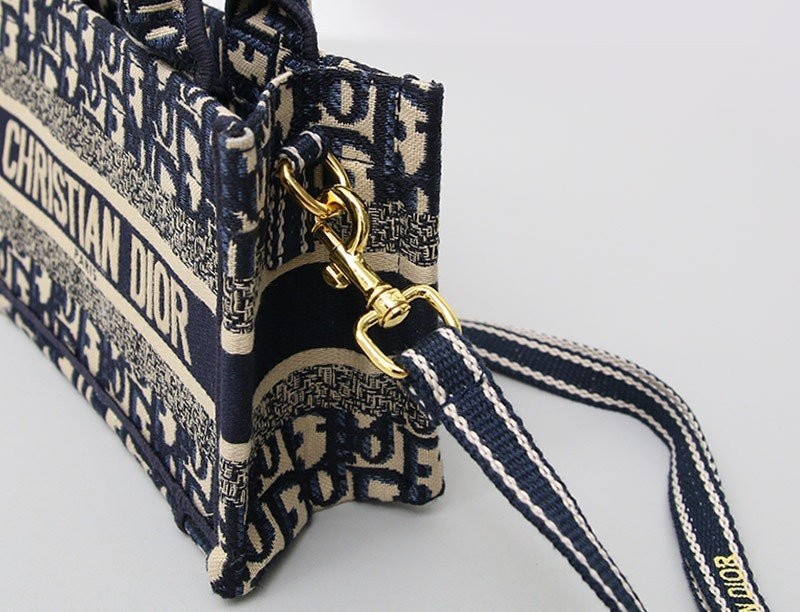 b19f8b2e0efee4c5421883c45a79766d_1763536640_484.jpg b19f8b2e0efee4c5421883c45a79766d_1763536640_484.jpg