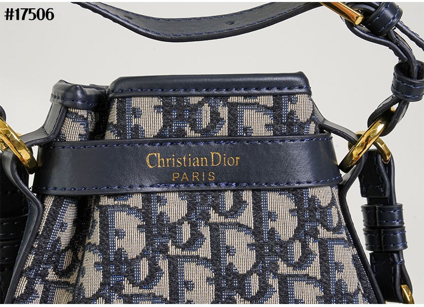 b19f8b2e0efee4c5421883c45a79766d_1763537177_3234.jpg b19f8b2e0efee4c5421883c45a79766d_1763537177_3234.jpg