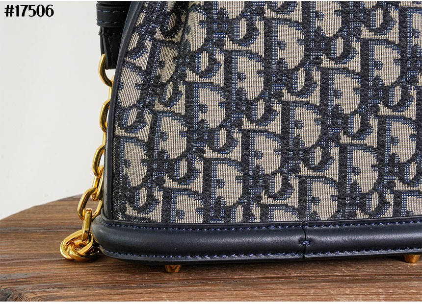 b19f8b2e0efee4c5421883c45a79766d_1763537177_3746.jpg b19f8b2e0efee4c5421883c45a79766d_1763537177_3746.jpg