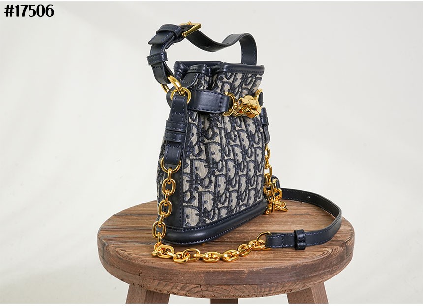 b19f8b2e0efee4c5421883c45a79766d_1763537177_4152.jpg b19f8b2e0efee4c5421883c45a79766d_1763537177_4152.jpg