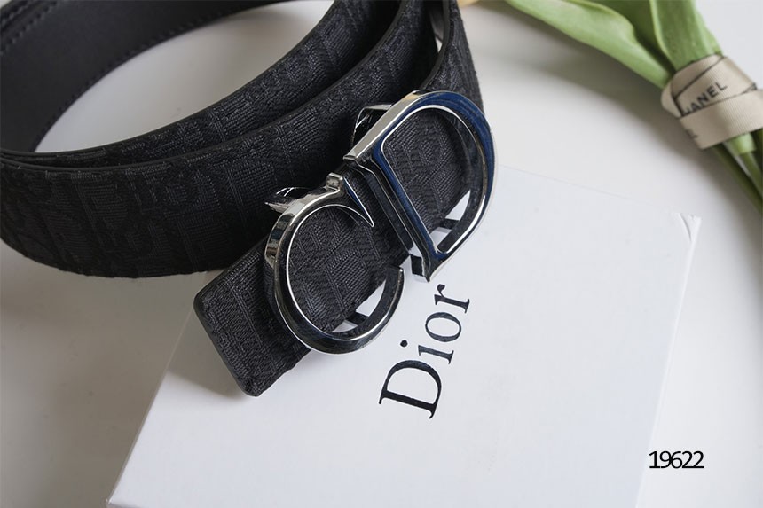 b19f8b2e0efee4c5421883c45a79766d_1763537390_0143.jpg b19f8b2e0efee4c5421883c45a79766d_1763537390_0143.jpg