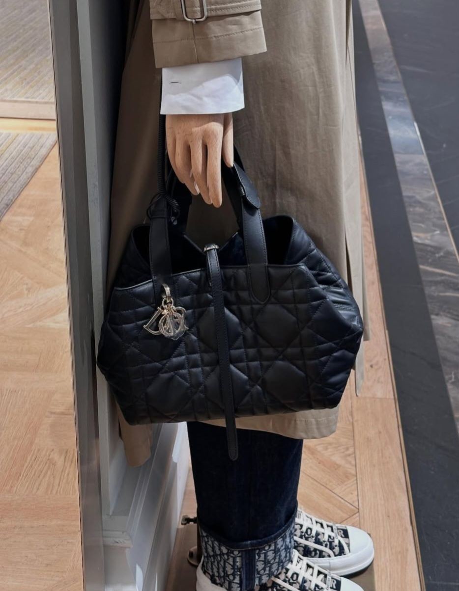 d18dce4b3a7b1f0bb80fc44d132e111c_1765291718_4907.jpg d18dce4b3a7b1f0bb80fc44d132e111c_1765291718_4907.jpg