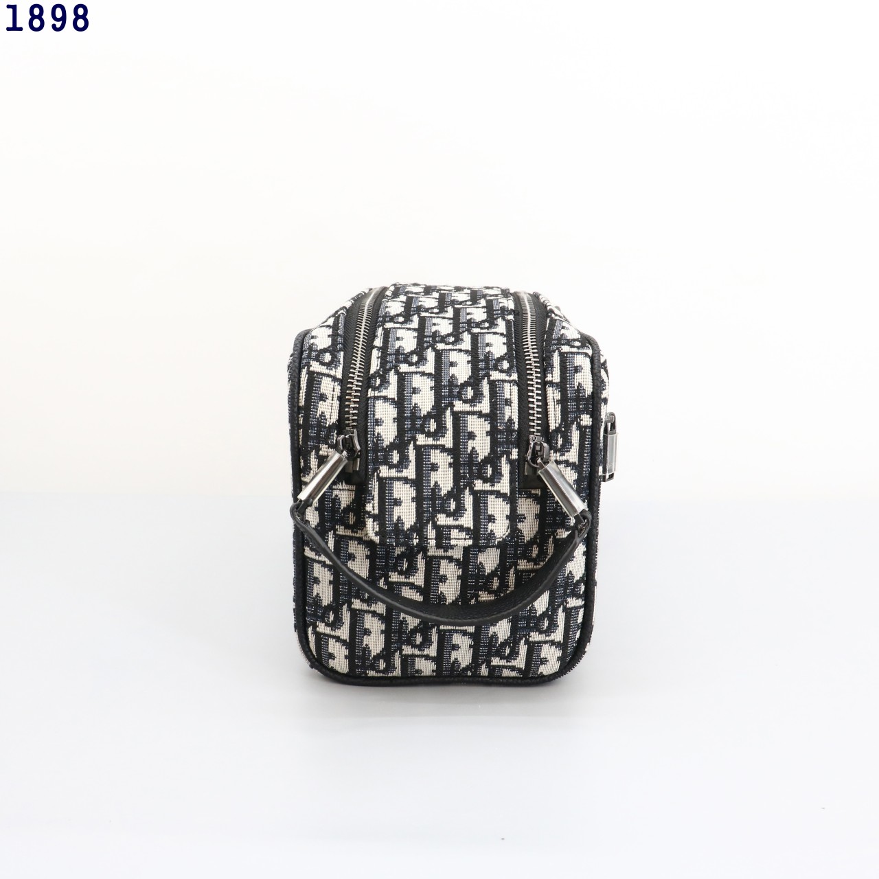 d18dce4b3a7b1f0bb80fc44d132e111c_1765292562_0106.jpg d18dce4b3a7b1f0bb80fc44d132e111c_1765292562_0106.jpg