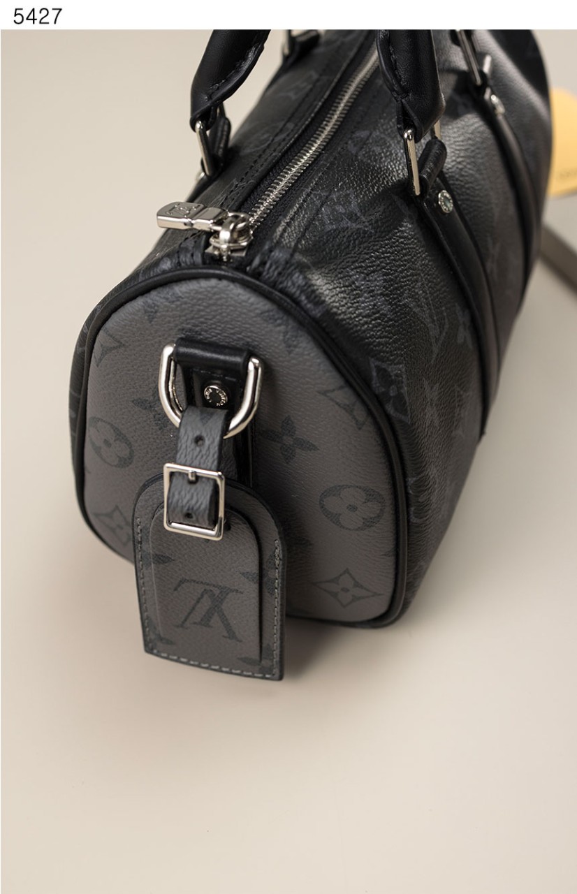 d18dce4b3a7b1f0bb80fc44d132e111c_1765563517_9172.jpg d18dce4b3a7b1f0bb80fc44d132e111c_1765563517_9172.jpg