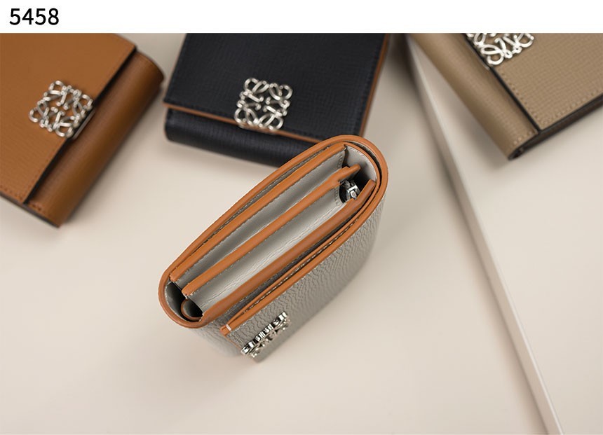 d18dce4b3a7b1f0bb80fc44d132e111c_1765598788_1327.jpg d18dce4b3a7b1f0bb80fc44d132e111c_1765598788_1327.jpg