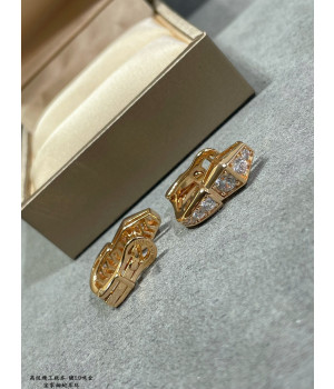 ​18K 하이엔드 미러급 불가리 세르펜티 귀걸이 (구성품 풀박스)