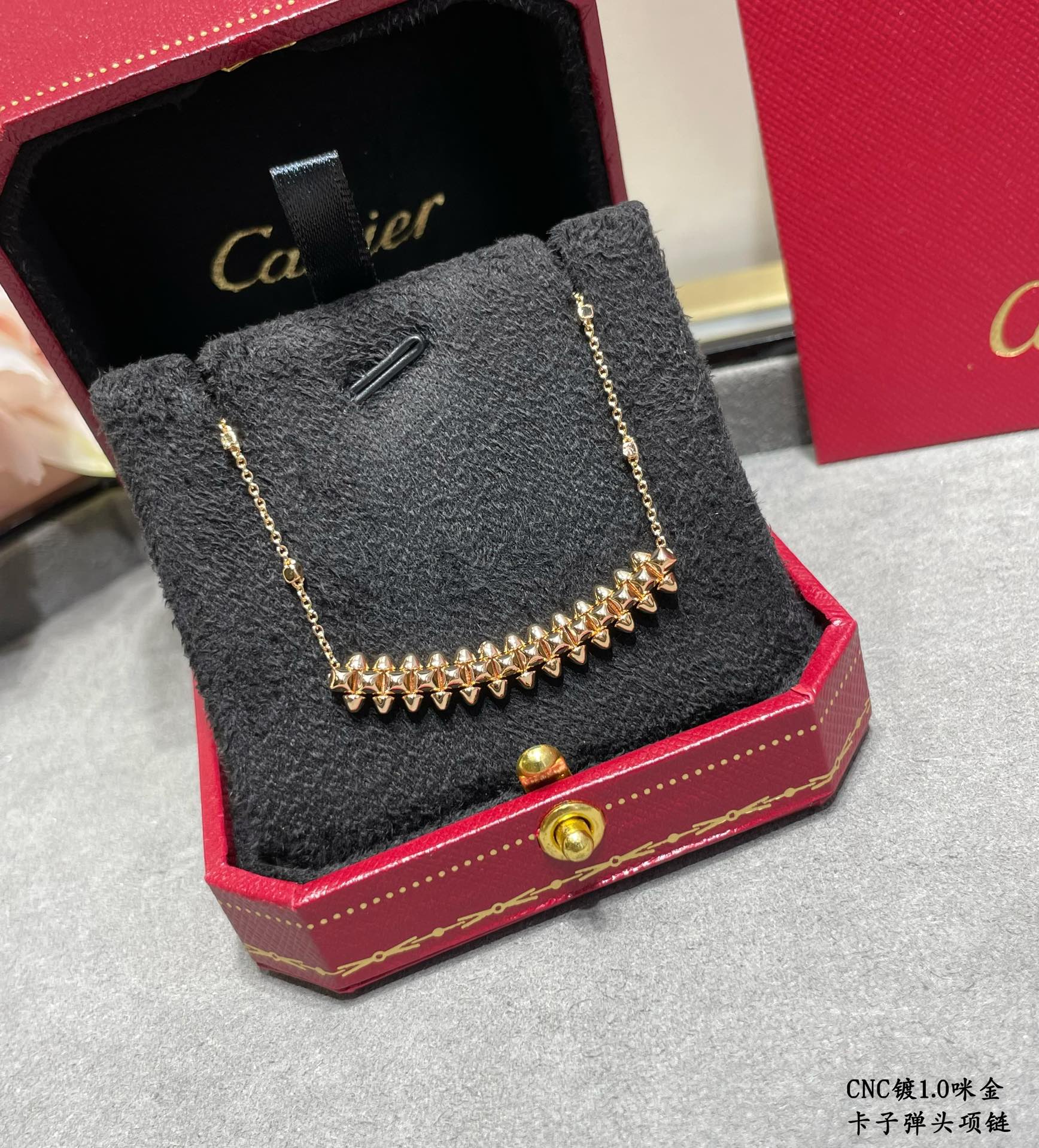 18K 하이엔드 미러급 까르띠에 클래쉬드 목걸이 (구성품 풀박스)