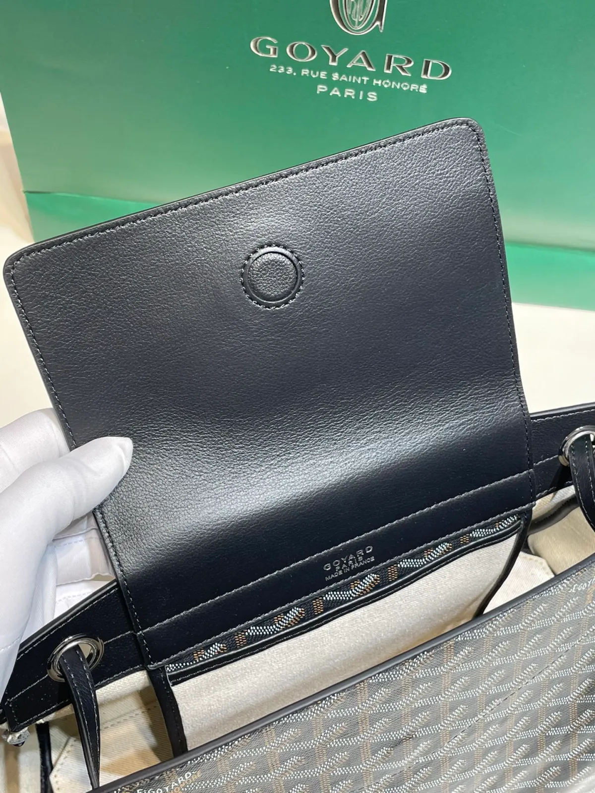 고야드 루엣뜨 백 PM (블랙)