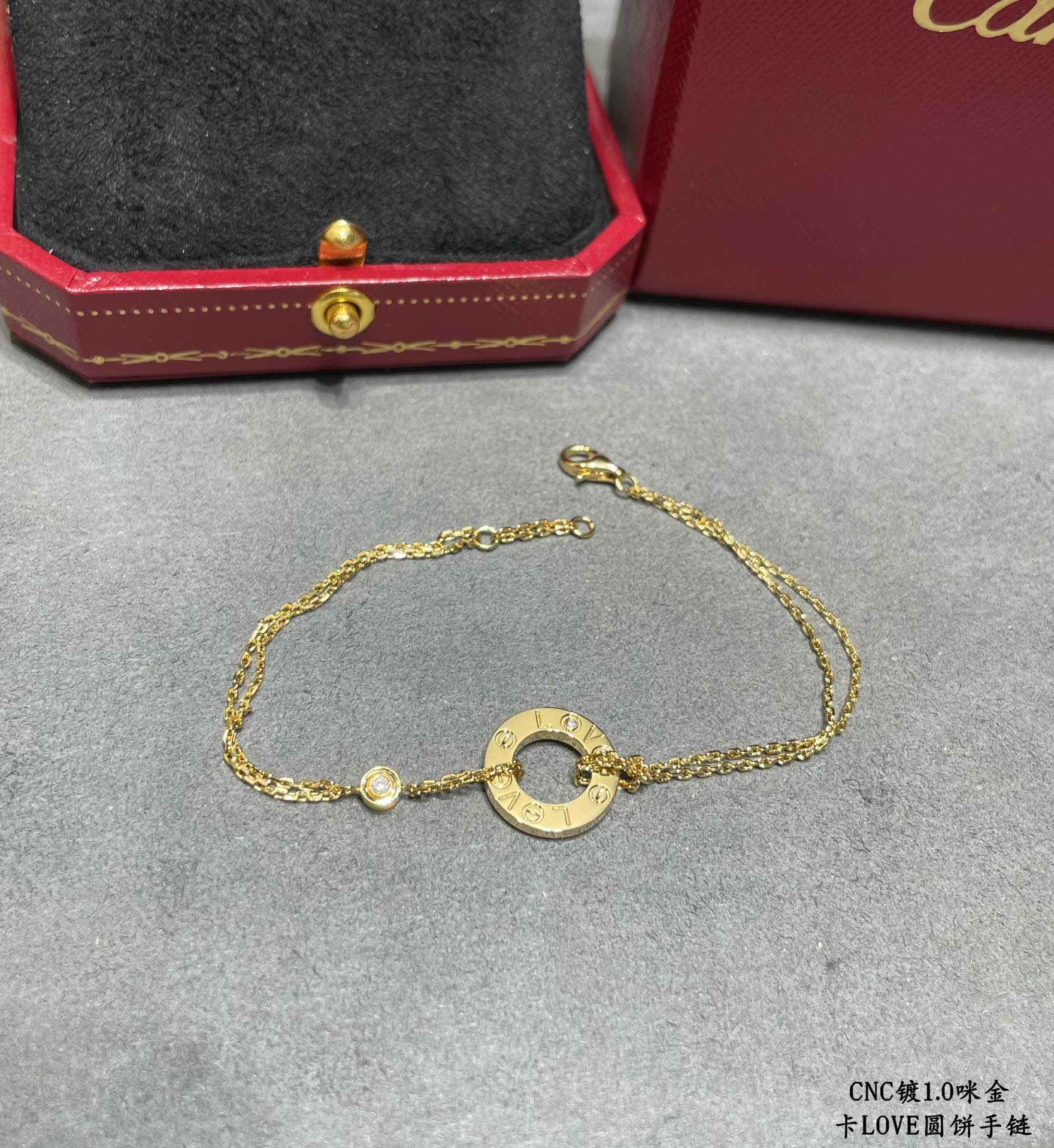 18K 하이엔드 미러급 까르띠에 러브 체인형 팔찌 (구성품 풀박스)