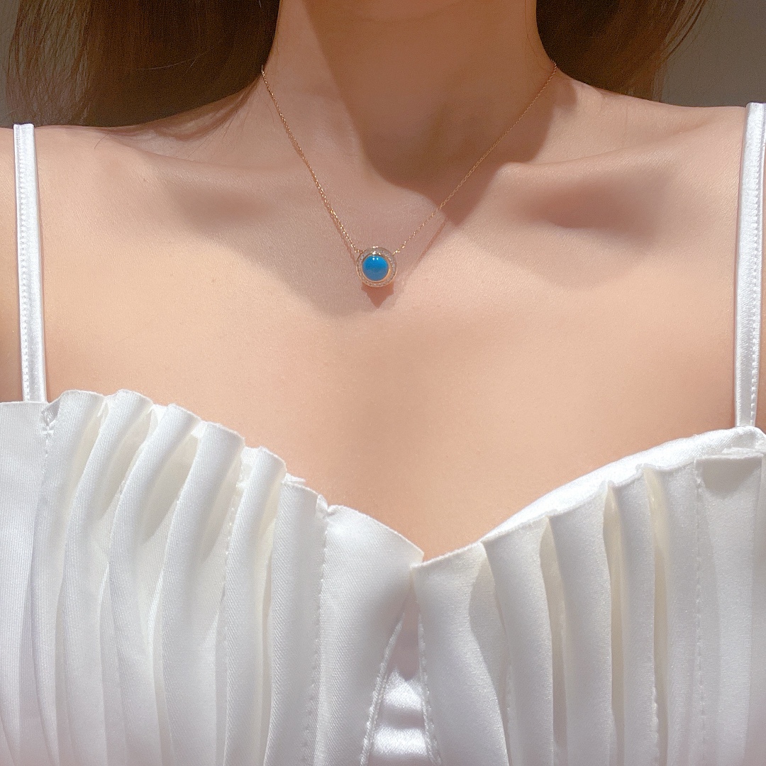 18K 하이엔드 미러급 피아제 포제션 펜던트 목걸이 (구성품 풀박스)